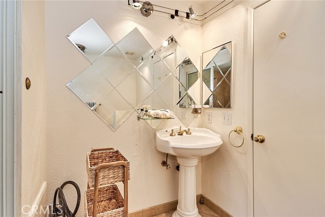 Detail Gallery Image 23 of 45 For 2345 Silver Star, Banning,  CA 92220 - 4 Beds | 3 Baths