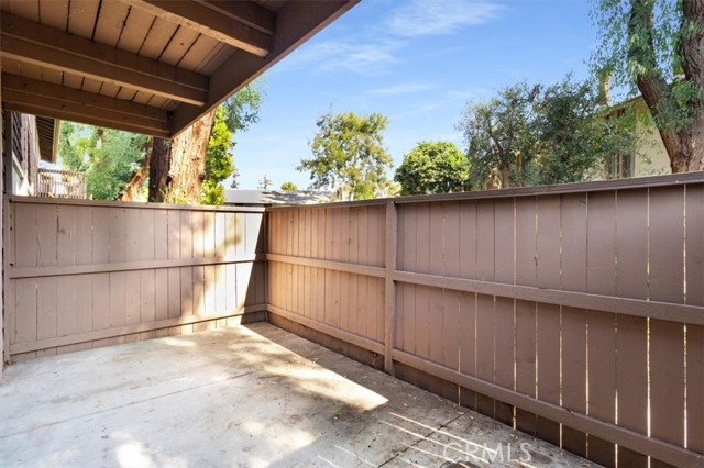 Detail Gallery Image 31 of 44 For 1044 Cabrillo Park #B,  Santa Ana,  CA 92701 - 2 Beds | 1 Baths