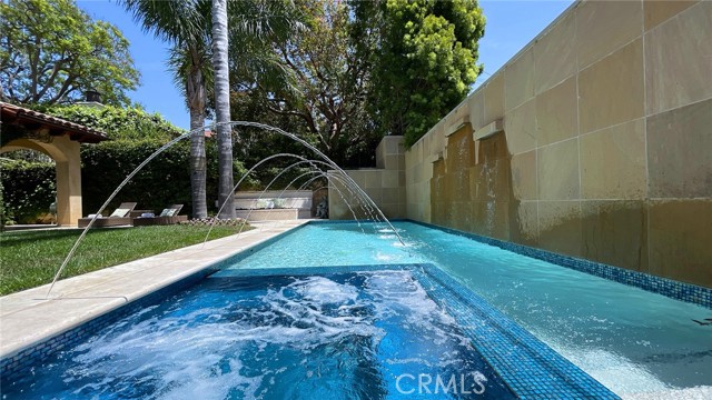 Detail Gallery Image 39 of 45 For 302 23rd St, Santa Monica,  CA 90402 - 6 Beds | 6/1 Baths
