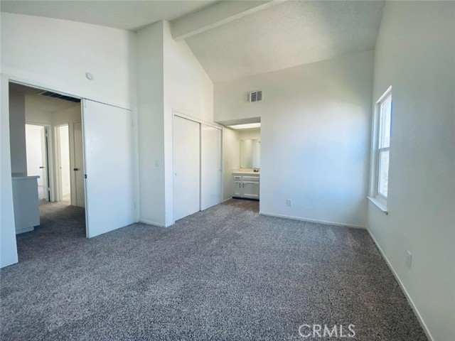 Detail Gallery Image 19 of 30 For 3582 W Terrace Ave, Fresno,  CA 93722 - 3 Beds | 2/1 Baths