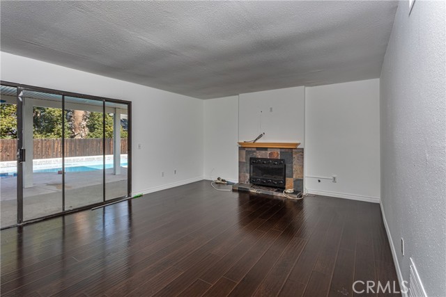Detail Gallery Image 11 of 37 For 25416 Nicks Ave, Loma Linda,  CA 92354 - 4 Beds | 2/1 Baths