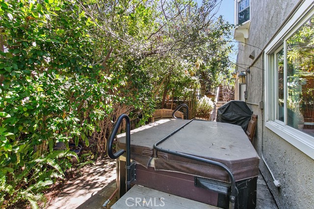 Detail Gallery Image 36 of 50 For 338 Vista Madera, Newport Beach,  CA 92660 - 2 Beds | 3 Baths