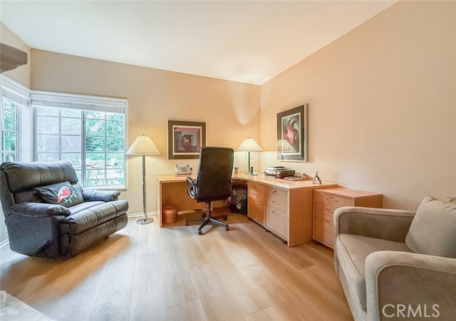 5700 Tanner Ridge Avenue, Westlake Village CA: https://media.crmls.org/medias/eb557a3b-207b-46b0-a436-5e2d8dcf90fe.jpg