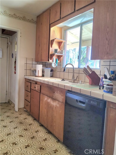 Detail Gallery Image 5 of 26 For 7334 Garden, Riverside,  CA 92504 - 2 Beds | 1 Baths