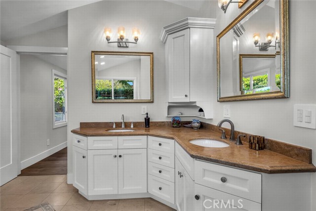 Detail Gallery Image 18 of 54 For 4548 Marloma Drive, Rolling Hills Estates,  CA 90274 - 4 Beds | 3 Baths