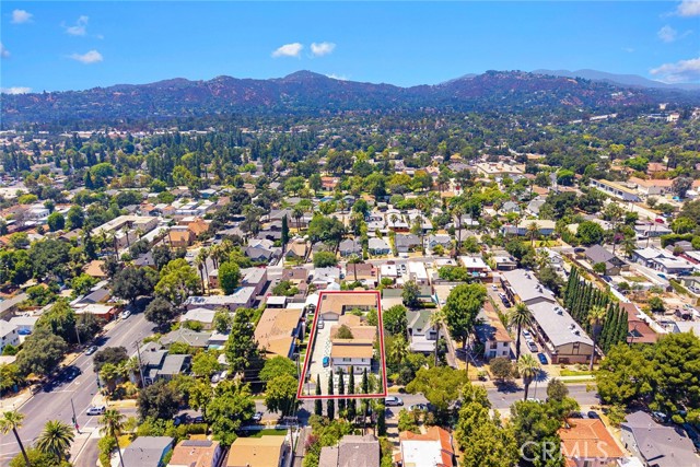 1385 N Marengo Avenue, Pasadena CA: https://media.crmls.org/medias/eb593d30-8d2a-42de-9e47-3d9383b9614e.jpg