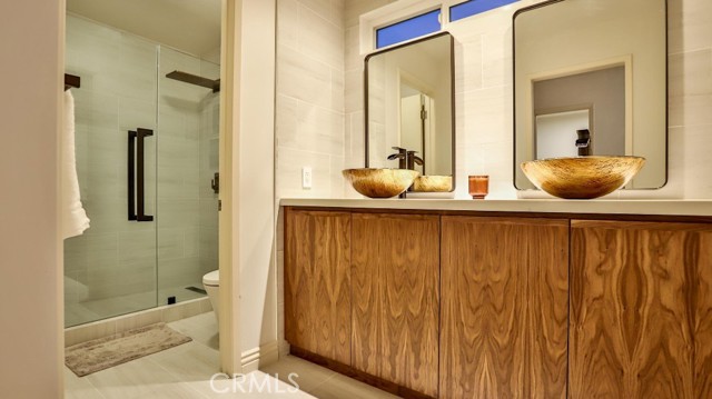 Detail Gallery Image 29 of 52 For 203 Frankfort Ave, Huntington Beach,  CA 92648 - 3 Beds | 2/1 Baths