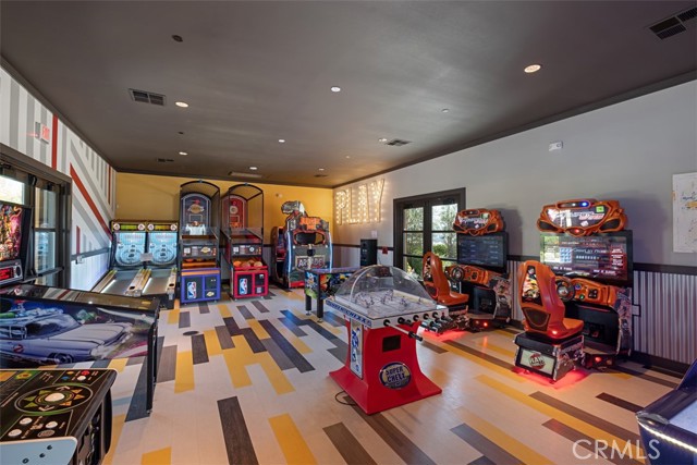 113 Spur St, Rancho Mission Viejo CA: https://media.crmls.org/medias/eb59658c-53cf-46a5-9d18-40b4ed14a154.jpg
