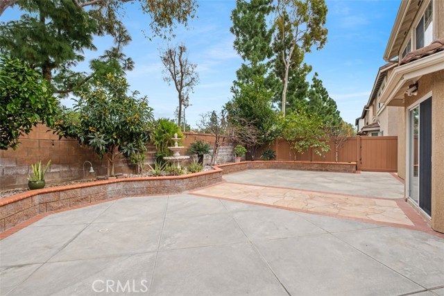 Detail Gallery Image 33 of 39 For 50 Linhaven, Irvine,  CA 92602 - 4 Beds | 2/1 Baths