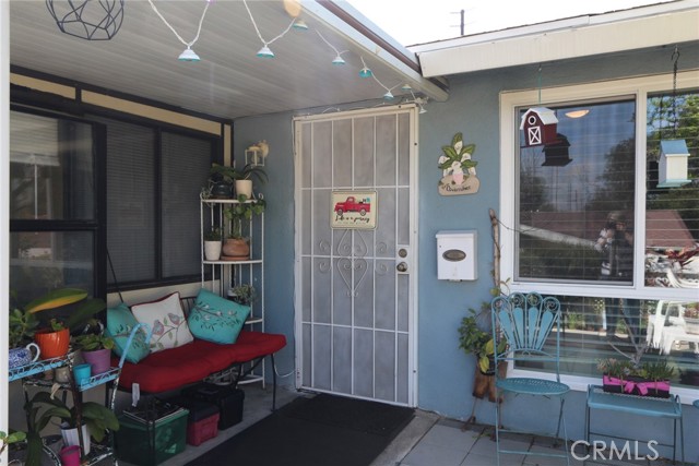 Detail Gallery Image 7 of 71 For 19208 Avenue of the Oaks #J,  Newhall,  CA 91321 - 2 Beds | 1/1 Baths