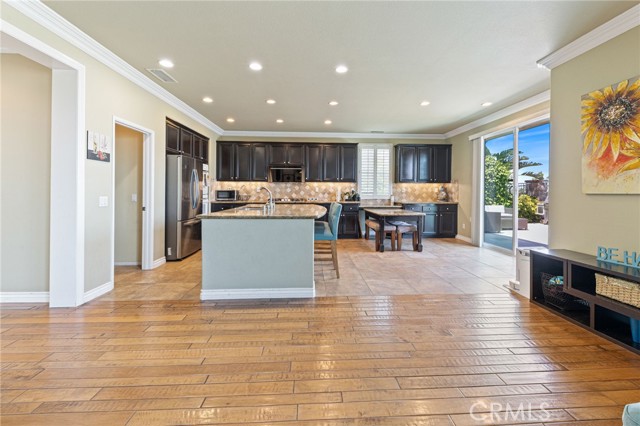 Detail Gallery Image 6 of 36 For 16673 Carob Ave, Chino Hills,  CA 91709 - 5 Beds | 3 Baths