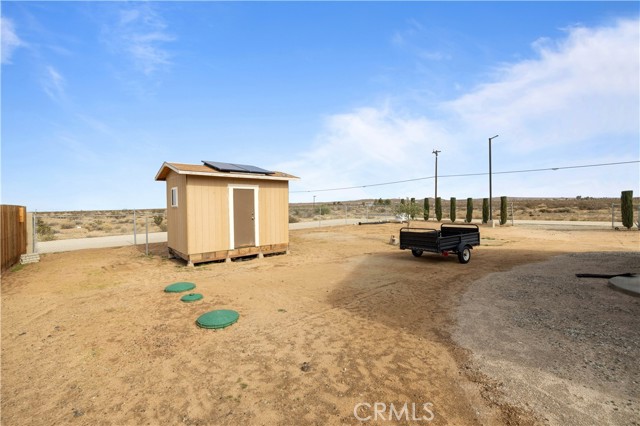 Detail Gallery Image 10 of 43 For 13857 E G Ave, Lancaster,  CA 93535 - 2 Beds | 2 Baths