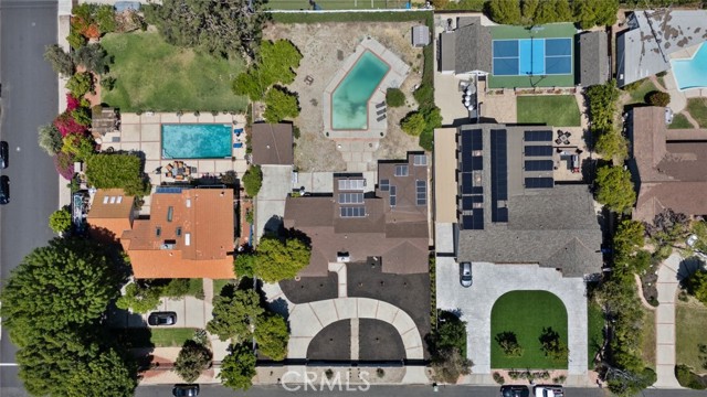 17441 Rayen Street, Sherwood Forest CA: https://media.crmls.org/medias/eb59f119-c03c-41cd-9e04-53ea8f314836.jpg