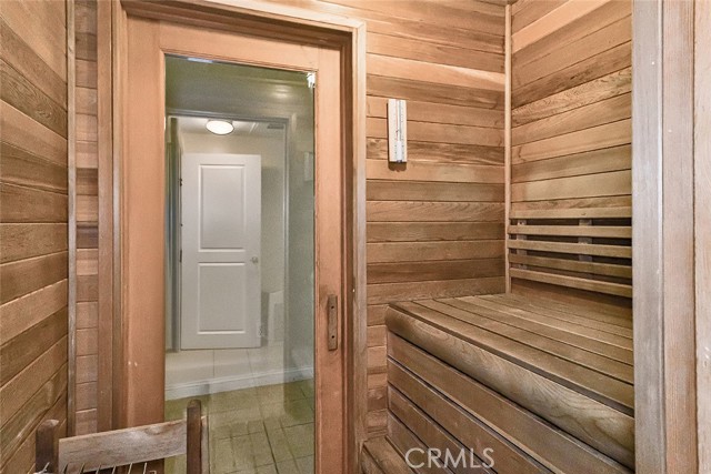 Detail Gallery Image 48 of 49 For 4724 Kester Ave #404,  Sherman Oaks,  CA 91403 - 3 Beds | 2 Baths