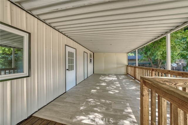 9742 Bonham Road, Lower Lake CA: https://media.crmls.org/medias/eb59f517-d95f-4b7b-9c8c-fc69af86fd3c.jpg