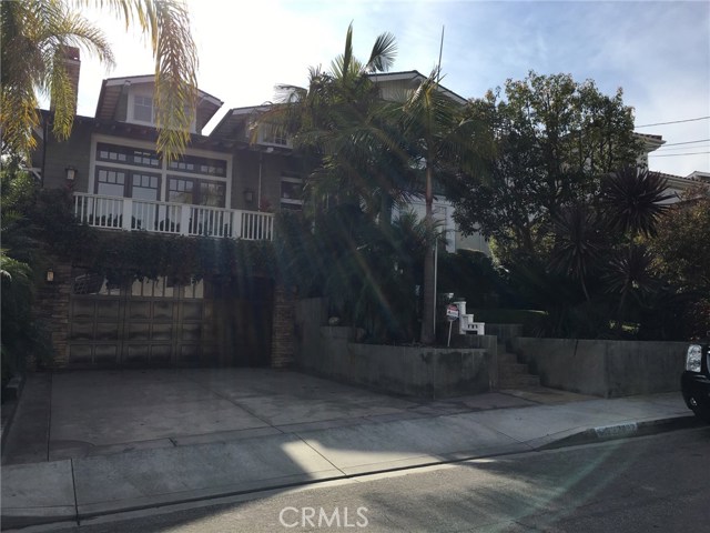 1622 6th Street, Manhattan Beach, California 90266, 4 Bedrooms Bedrooms, ,3 BathroomsBathrooms,Residential,Sold,6th,SB19279404