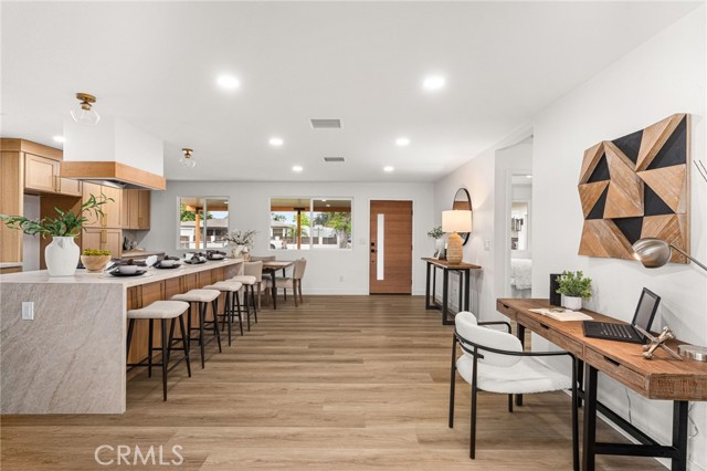 2124 W Flower Avenue, Fullerton CA: https://media.crmls.org/medias/eb5a56a6-ec72-403c-906d-61e341d6daec.jpg