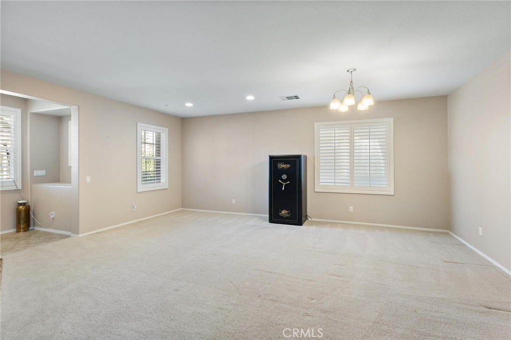 MLS #CV25239567 image #8