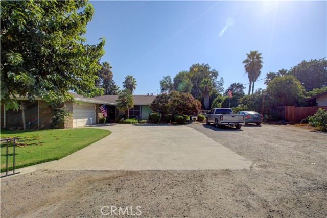 5900 Washington Road, Hughson CA: https://media.crmls.org/medias/eb5bf096-13f9-4e0b-9d01-352715d14022.jpg