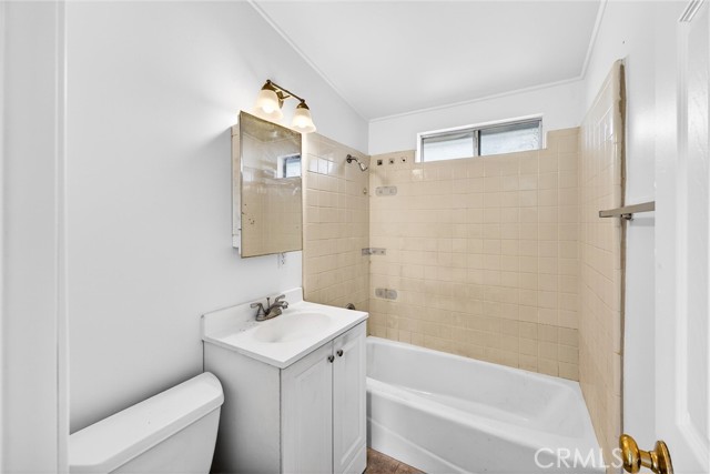 Detail Gallery Image 28 of 39 For 1813 W Westmont Dr, Anaheim,  CA 92801 - 3 Beds | 1/1 Baths