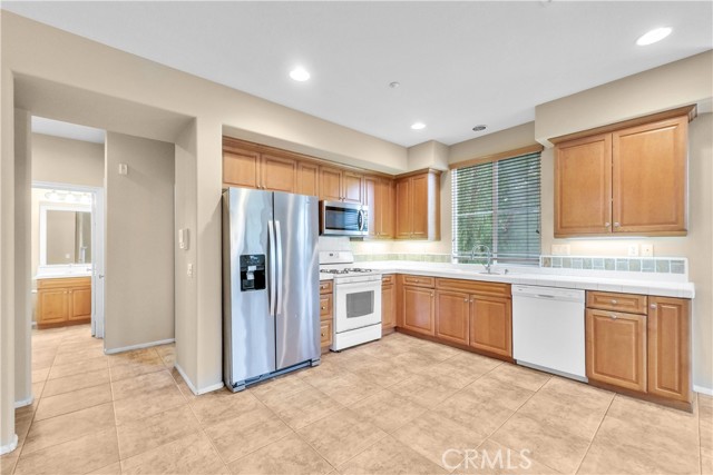 Image 17 of 27 For 284 Tustin Field Drive