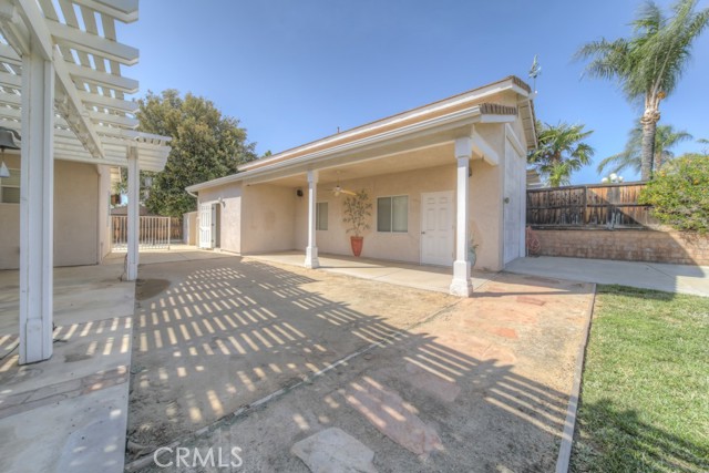 42133 Wagon Wheel Lane, Murrieta CA: https://media.crmls.org/medias/eb5d5493-2456-4641-b5ed-bf149cac9cd3.jpg