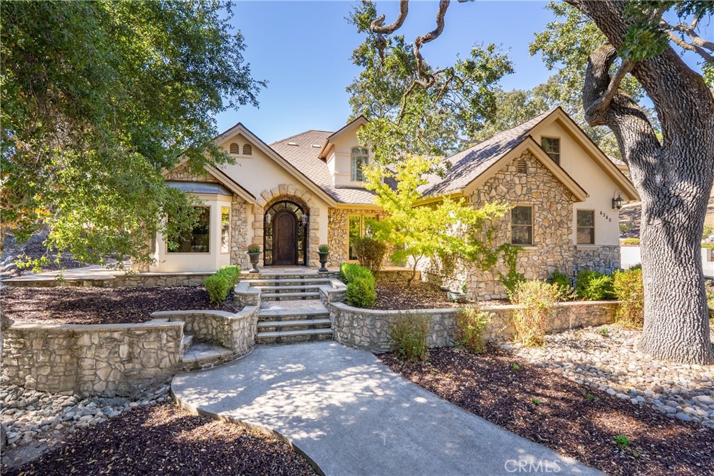 6360 Navarette
