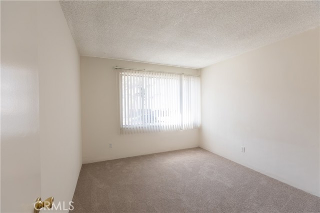 Detail Gallery Image 5 of 9 For 509 Avenue G #1,  Redondo Beach,  CA 90277 - 2 Beds | 1 Baths