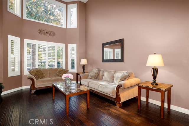 Detail Gallery Image 8 of 49 For 6226 Mammoth Ave, Van Nuys,  CA 91401 - 4 Beds | 3/1 Baths