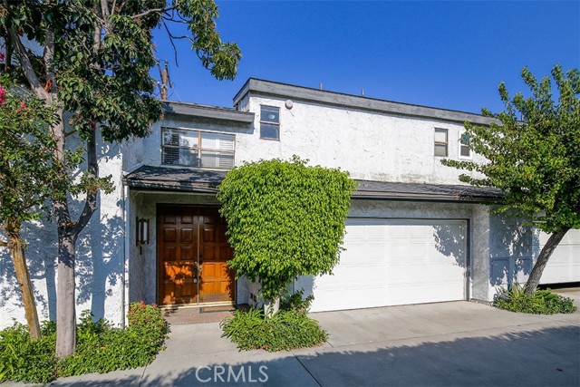 Detail Gallery Image 1 of 1 For 1000 W Huntington Dr #B,  Arcadia,  CA 91007 - 3 Beds | 2/1 Baths