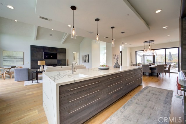 Detail Gallery Image 20 of 75 For 280 Jespersen Ln, San Luis Obispo,  CA 93401 - 5 Beds | 7/1 Baths