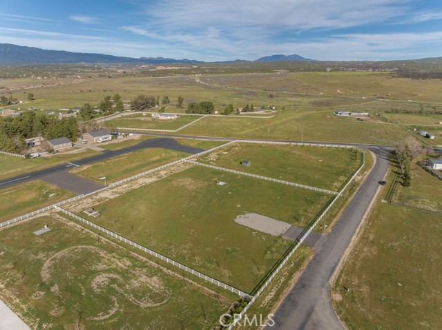 Detail Gallery Image 10 of 36 For 330 Sky Harbor Way, Aguanga,  CA 92536 - – Beds | – Baths