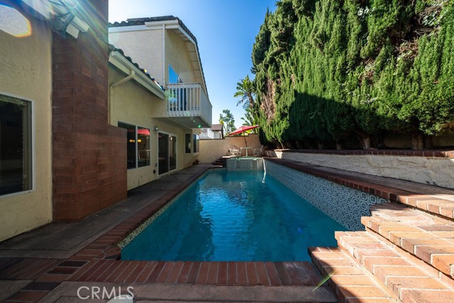 Detail Gallery Image 30 of 33 For 34 Columbus, Irvine,  CA 92620 - 4 Beds | 2/1 Baths