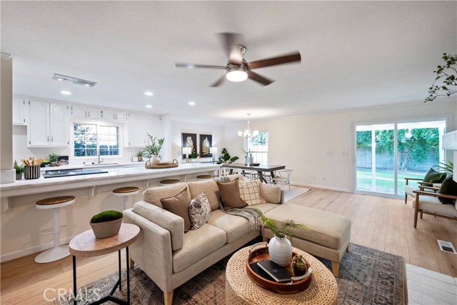 6330 N Wilson Avenue, Fresno CA: https://media.crmls.org/medias/eb625da1-5fa7-445b-ae34-fd811a5a373e.jpg
