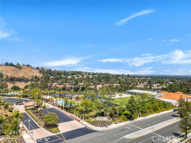 19900 Mariposa Creek Way Way, Porter Ranch CA: https://media.crmls.org/medias/eb632d4b-9075-497c-8979-09e6461c960e.jpg