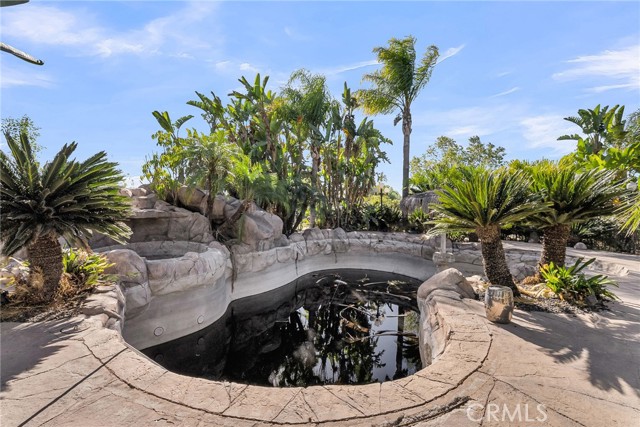 Detail Gallery Image 4 of 45 For 19855 Mariposa Ave, Riverside,  CA 92508 - 5 Beds | 3 Baths