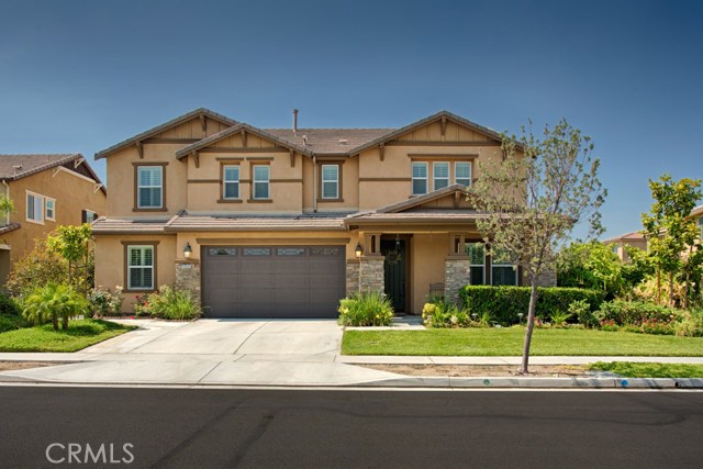 7211 Logsdon Dr, Eastvale, CA 92880