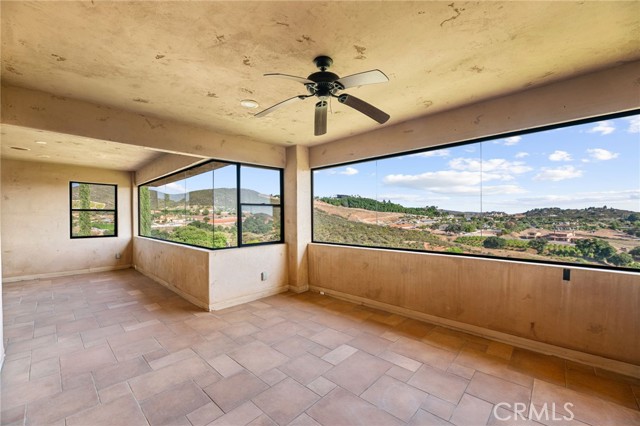 37654 Calle De Lobo, Murrieta CA: https://media.crmls.org/medias/eb638810-ec01-4177-b9b0-24c5ff5c5423.jpg