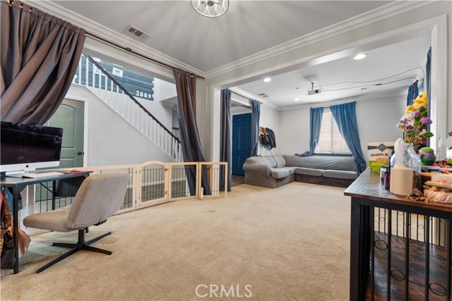 Detail Gallery Image 9 of 34 For 4803 Hawk Ridge Ave, Fontana,  CA 92336 - 4 Beds | 3/1 Baths
