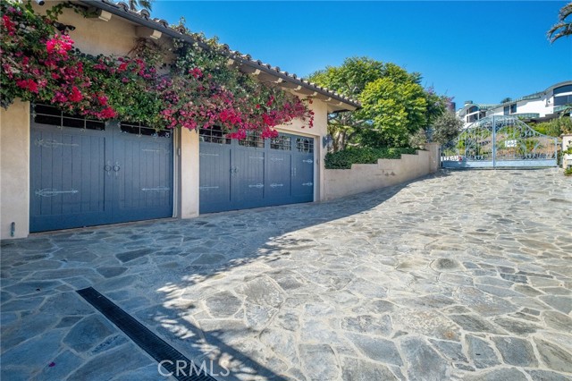 71 Marguerite, Rancho Palos Verdes, California 90275, 4 Bedrooms Bedrooms, 0 ,4 BathroomsBathrooms,Residential,For Sale,Marguerite,0,PV26024119
