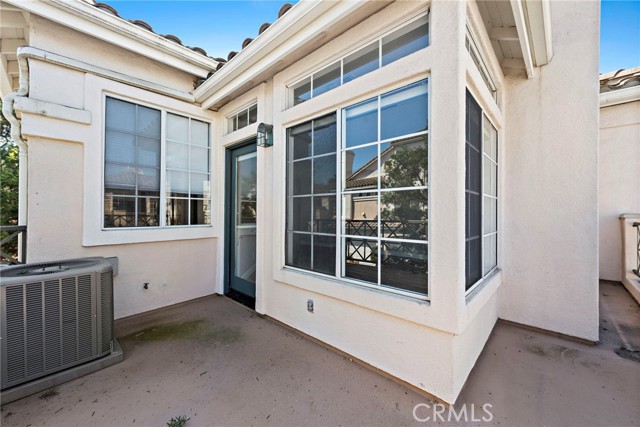 137 Shorebreaker Drive, Laguna Niguel CA: https://media.crmls.org/medias/eb66fed8-1a4a-461c-b5b7-c86d1417a466.jpg