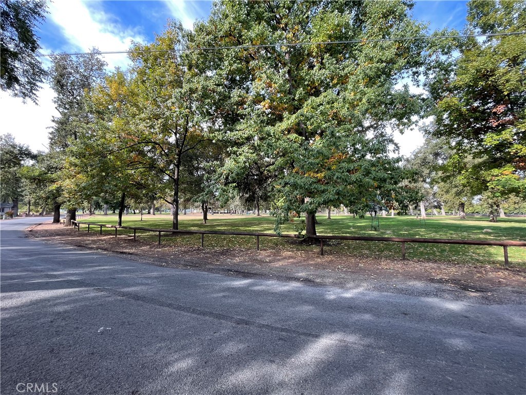 https://media.crmls.org/medias/eb672507-1e09-4d04-abc7-fbe203dc4ea4.jpg?preset=X-Large