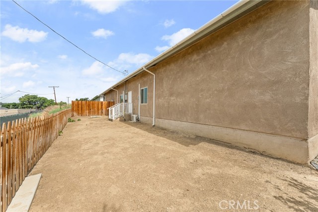 Detail Gallery Image 12 of 14 For 19729 Arcadia St, Corona,  CA 92881 - 4 Beds | 3 Baths