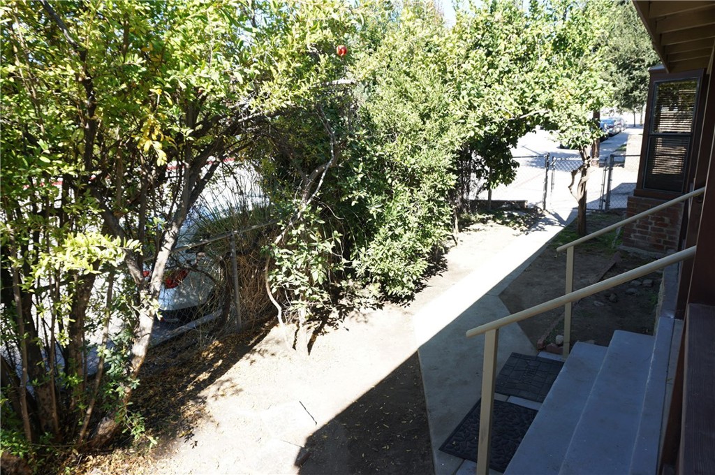 Eb688F2D E9B3 49C2 81Ce Bfbcc9849230 3948 Pennsylvania Avenue, Glendale, Ca 91214 &Lt;Span Style='BackgroundColor:transparent;Padding:0Px;'&Gt; &Lt;Small&Gt; &Lt;I&Gt; &Lt;/I&Gt; &Lt;/Small&Gt;&Lt;/Span&Gt;