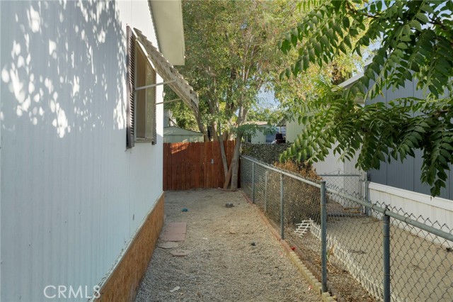 3753 E Avenue I #62, Lancaster CA: https://media.crmls.org/medias/eb69403c-1b4b-4aac-a70a-d9db63884405.jpg