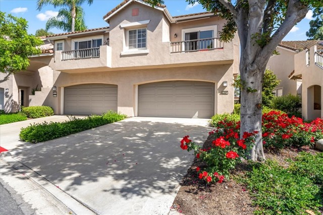 Front Image Thumbnail for CROC26078102