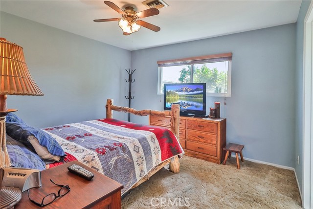 2289 Kelsey Street, Simi Valley CA: https://media.crmls.org/medias/eb6a40a0-6de5-46af-bc90-58a41e53b8ad.jpg