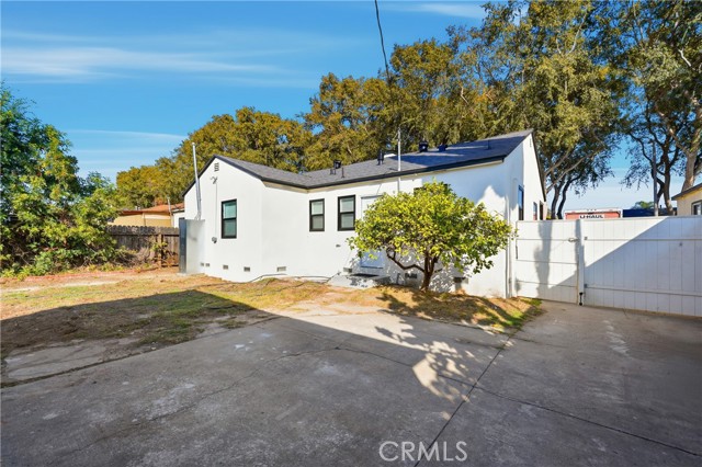 Detail Gallery Image 25 of 25 For 6327 California Ave, Long Beach,  CA 90805 - 3 Beds | 1/1 Baths