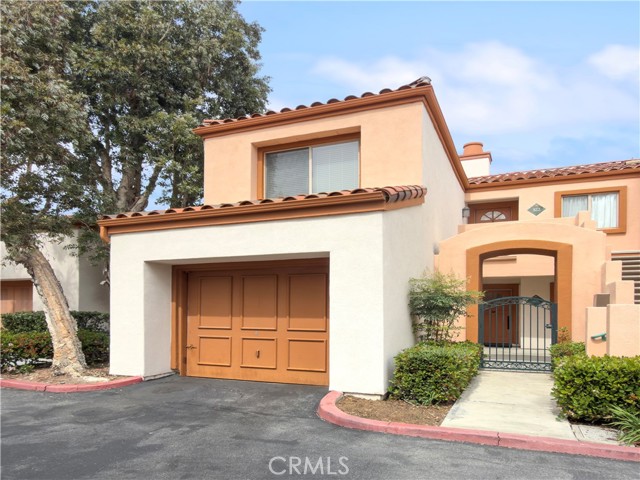 Detail Gallery Image 15 of 20 For 320 Villa Point, Newport Beach,  CA 92660 - 2 Beds | 2 Baths