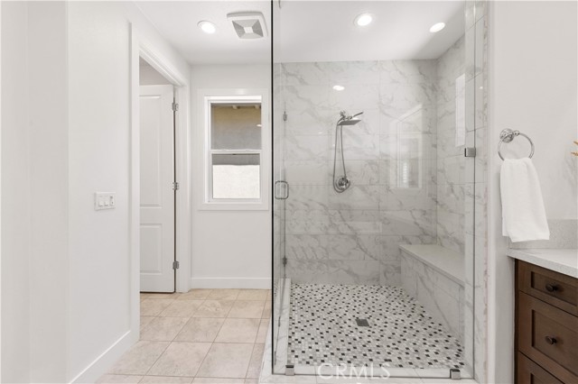 Detail Gallery Image 23 of 38 For 20564 W Bluebird Ct, Porter Ranch,  CA 91326 - 5 Beds | 5/1 Baths